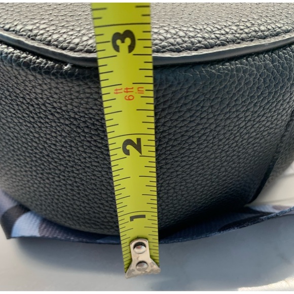 NEW Like Dreams Black Heart 🖤 Crossbody Bag - Picture 7 of 9